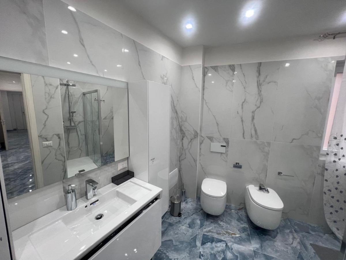 Borgo 1313 Napoli Appartement Buitenkant foto