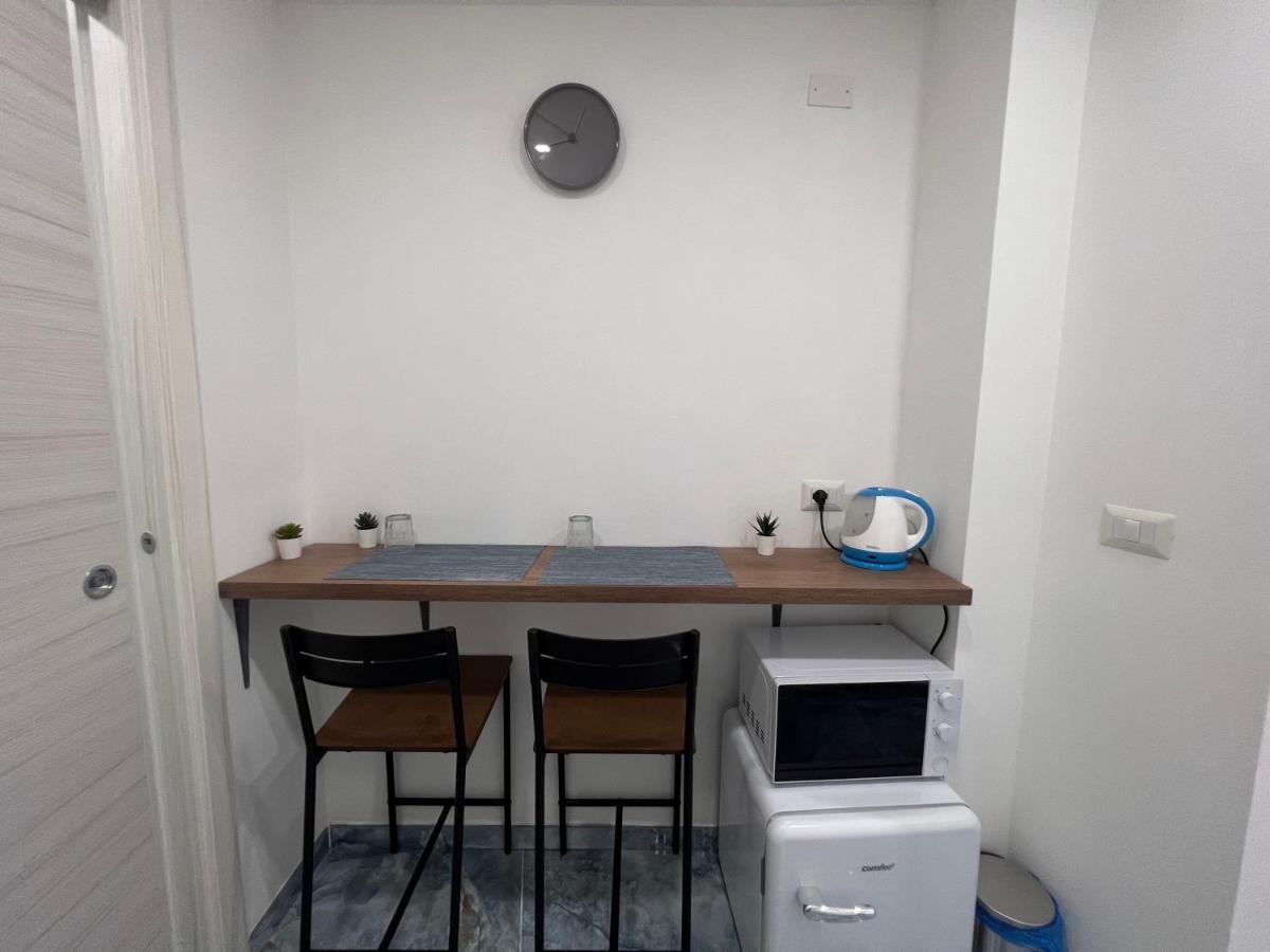 Borgo 1313 Napoli Appartement Buitenkant foto